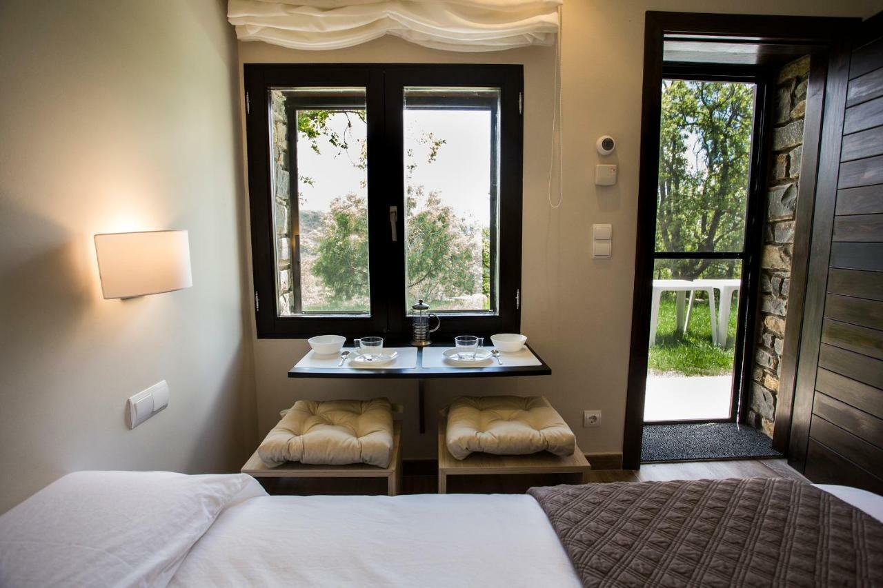 Centro Medioambiental The Nest - Adults Only Pension El Plano Buitenkant foto